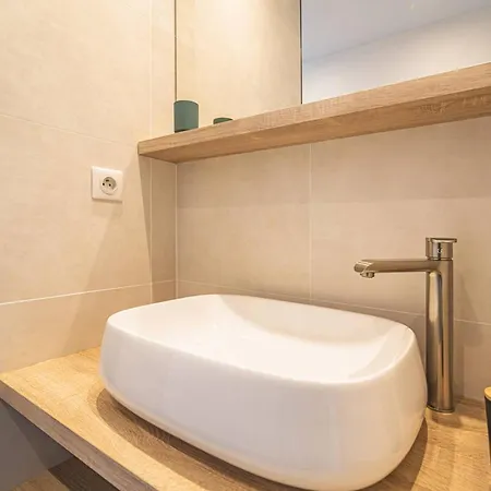 アパート Elegant Moderne A Avec Climatisation - Fr-1-870-13